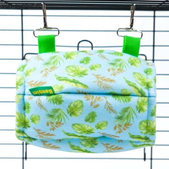 Bambini Pets Гамак подвесной из фетра для грызунов и хорьков "Мяч регби" 18*13*13 см Bambini Pets Гамак подвесной из фетра для грызунов и хорьков "Мяч регби" 18*13*13 см
